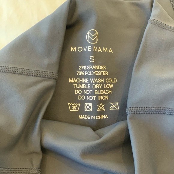 MoveMama workout maternity leggings (S) - Picture 6 of 7
